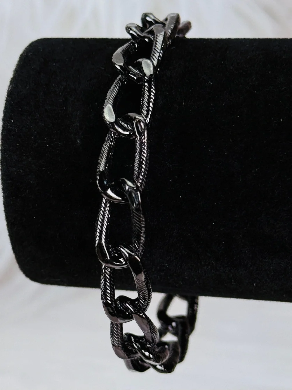 Black gunmetal chainlink bangle bracelet
